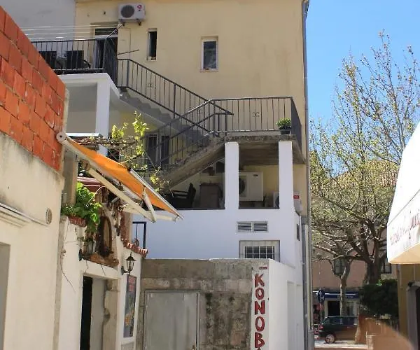 Apartment With Wifi - 6772 Omiš